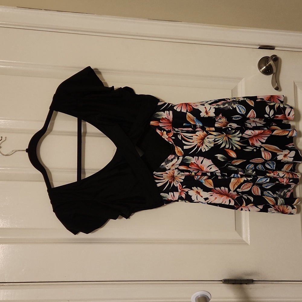 Floral Black Women's One Piece XL